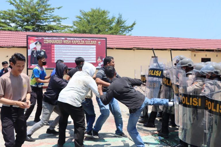 Jelang Pemilu 2024, Polres Pasangkayu Gelar Latihan Sistem Pengamanan Kota dan Unjuk Rasa